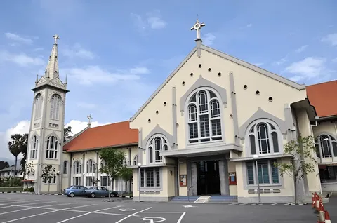 Church of Our Lady of Lourdes, Silibin