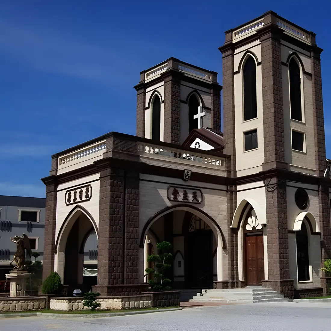 Church_of_St_Michael_Ipoh01